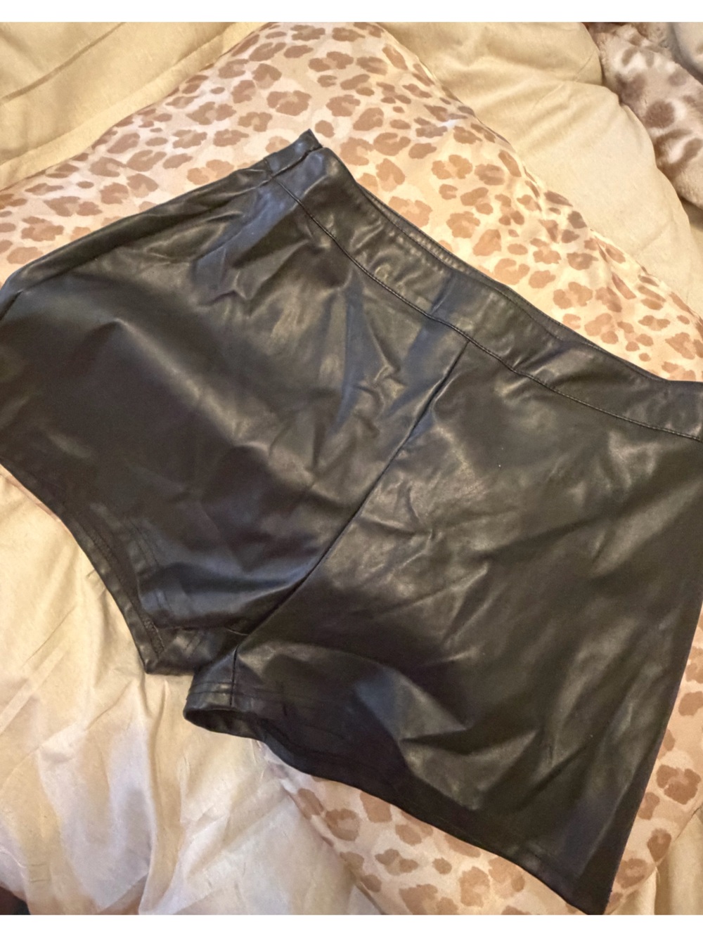 SHEIN Black Faux Leather High-Waist Women’s Shorts